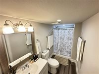 203 South 5th Street, Highlands, TX 77562
