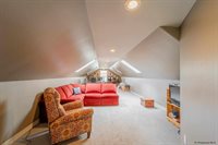 6701 Telluride Dr, Cheyenne, WY 82009