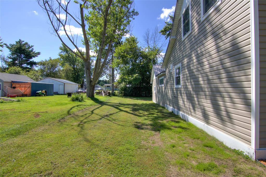222 Hawthorn Street, Strum, WI 54770