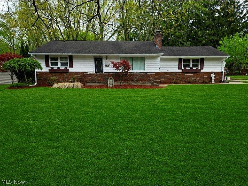 1702 Bears Den Road, Youngstown, OH 44511