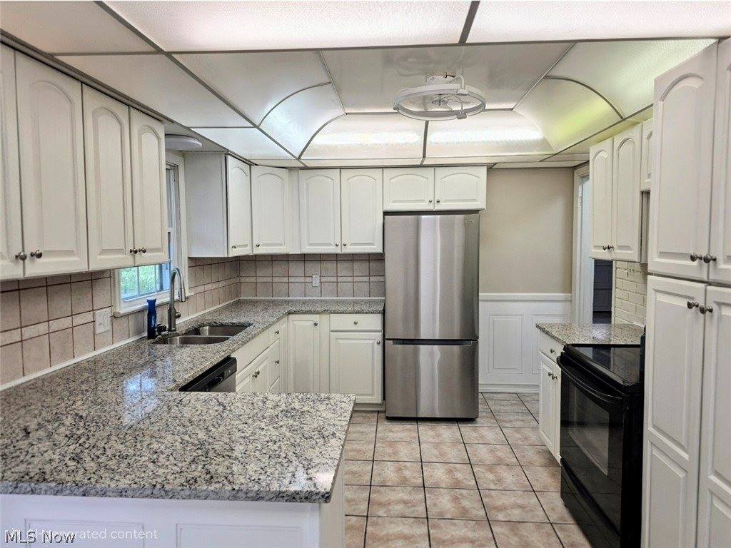 1702 Bears Den Road, Youngstown, OH 44511