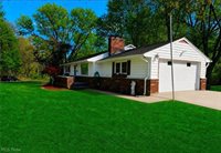 1702 Bears Den Road, Youngstown, OH 44511
