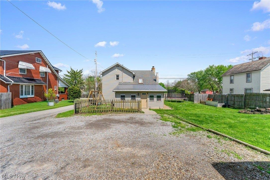 14092 Youngstown Pittsburgh Road, Petersburg, OH 44454