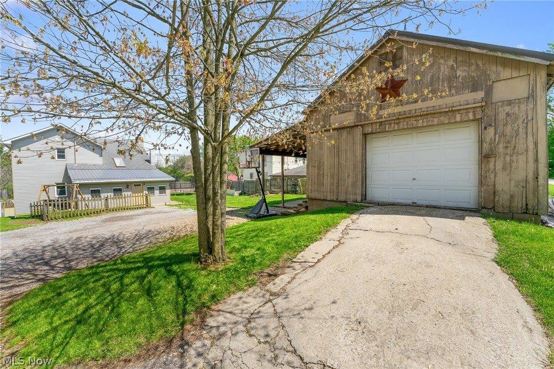 14092 Youngstown Pittsburgh Road, Petersburg, OH 44454
