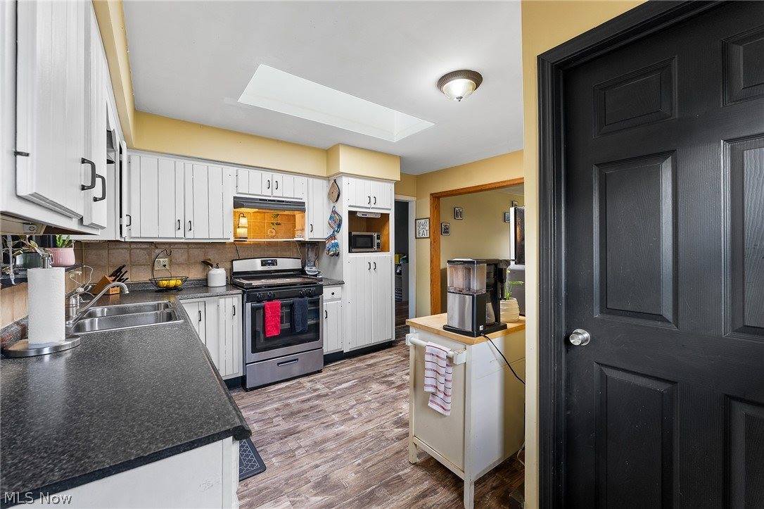 14092 Youngstown Pittsburgh Road, Petersburg, OH 44454