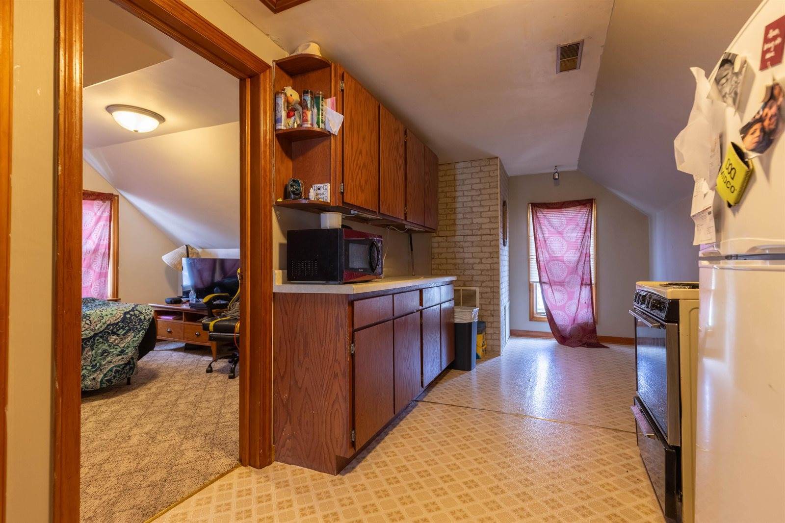 23743 Adams St, Independence, WI 54747