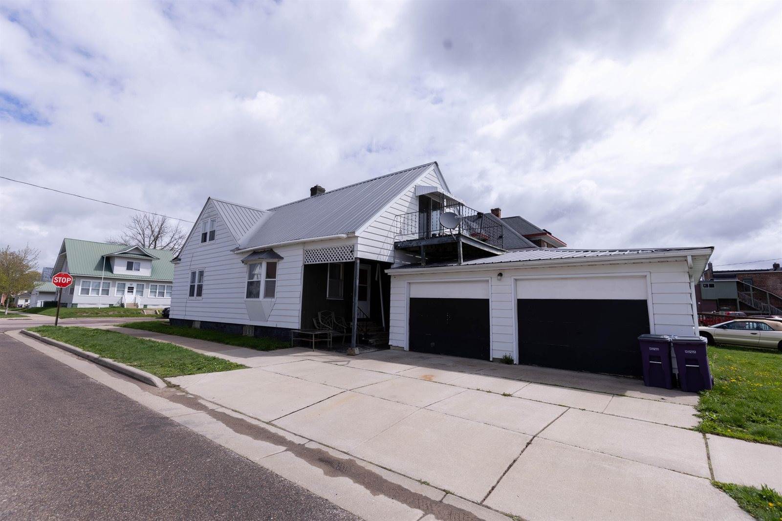 23743 Adams St, Independence, WI 54747