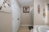 454 Sugar Branch Road, Big Clifty, KY 42712