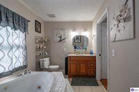 454 Sugar Branch Road, Big Clifty, KY 42712
