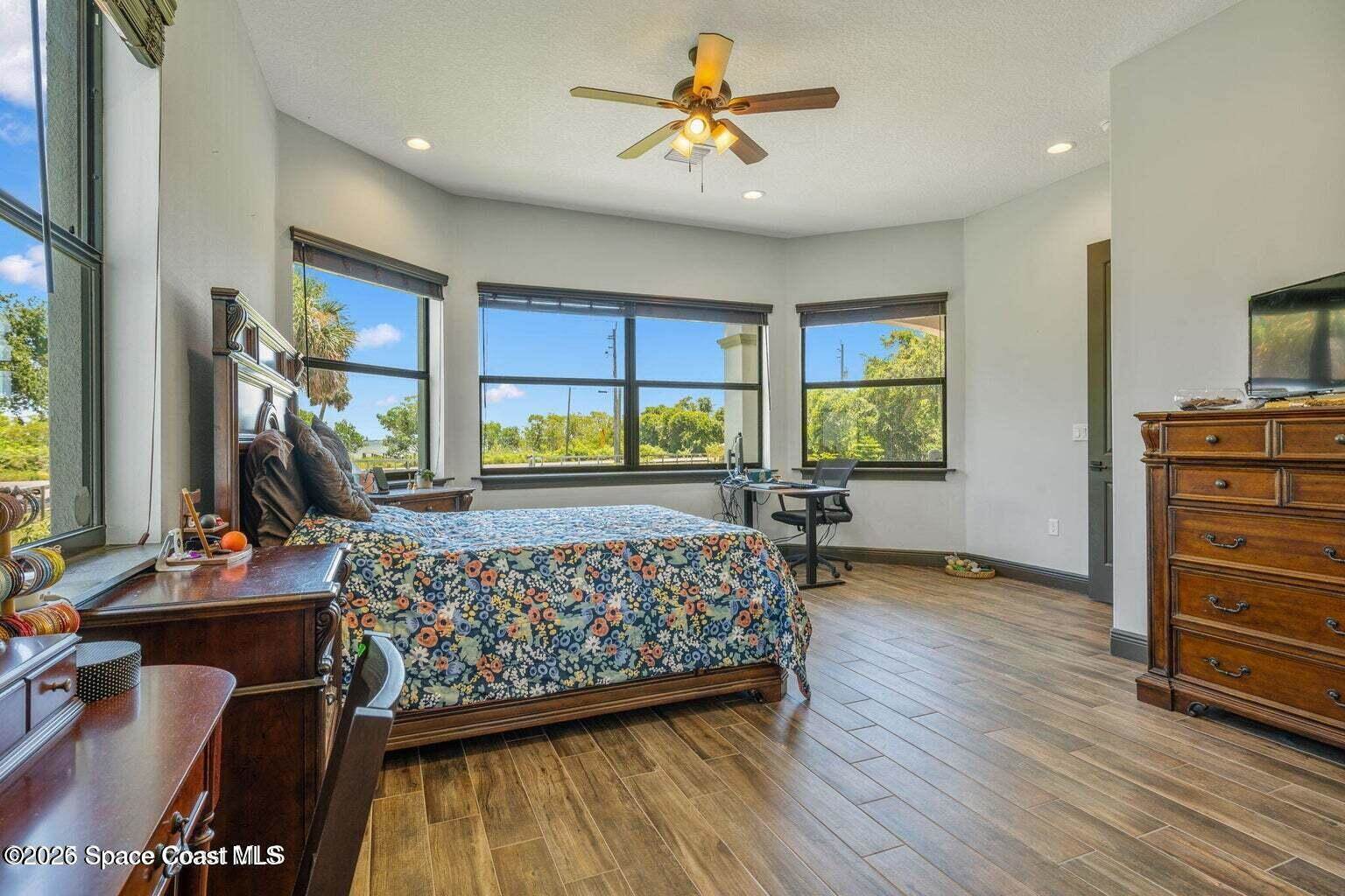 6725 South Tropical Trail, Merritt Island, FL 32952