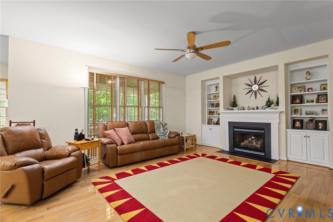 5105 Chappell Ridge Place, Glen Allen, VA 23059