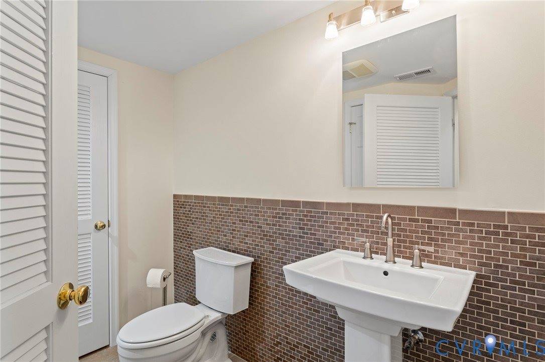 5105 Chappell Ridge Place, Glen Allen, VA 23059