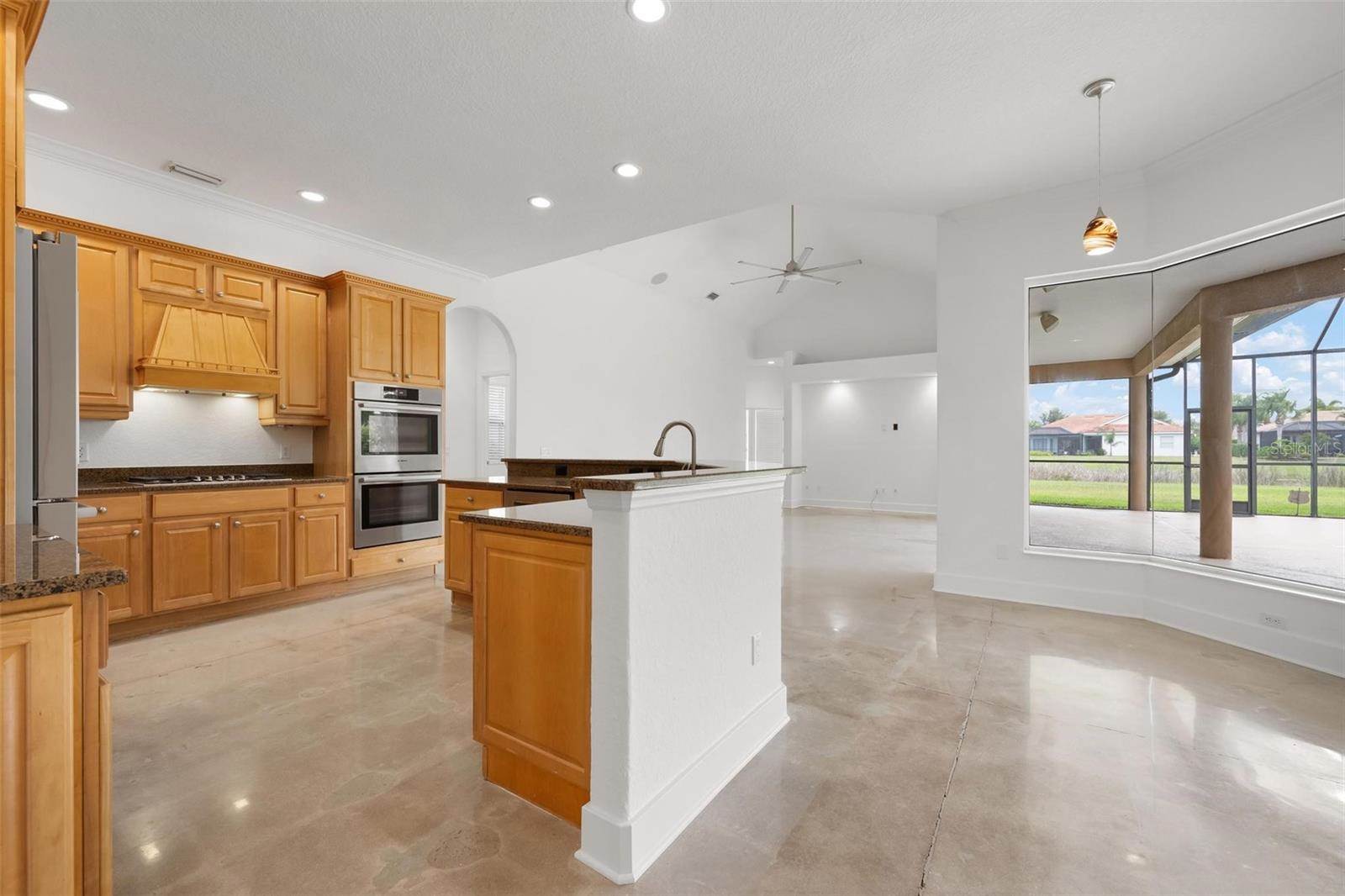 12428 Natureview Circle, Bradenton, FL 34212