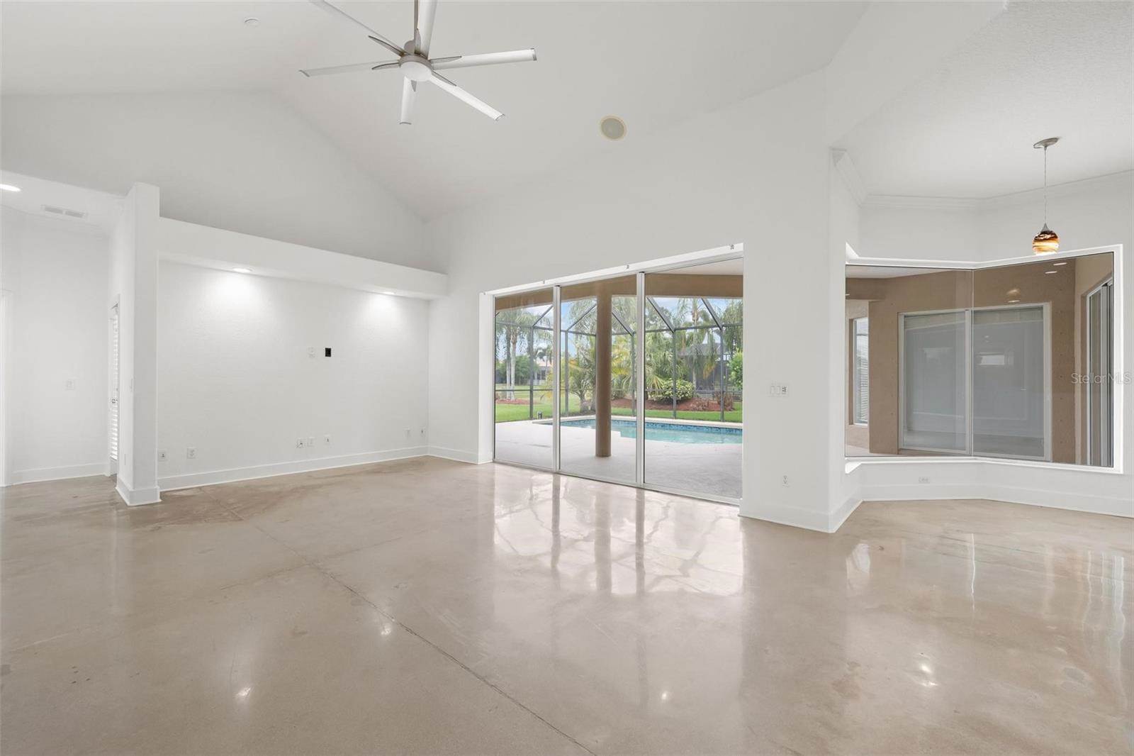 12428 Natureview Circle, Bradenton, FL 34212