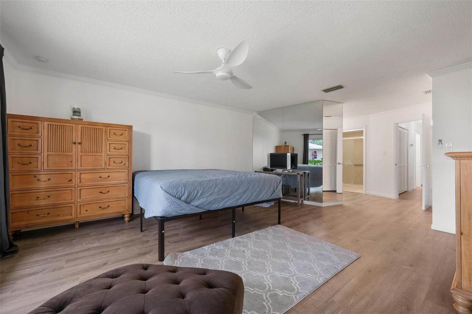4212 Center Gate Lane, #2, Sarasota, FL 34233
