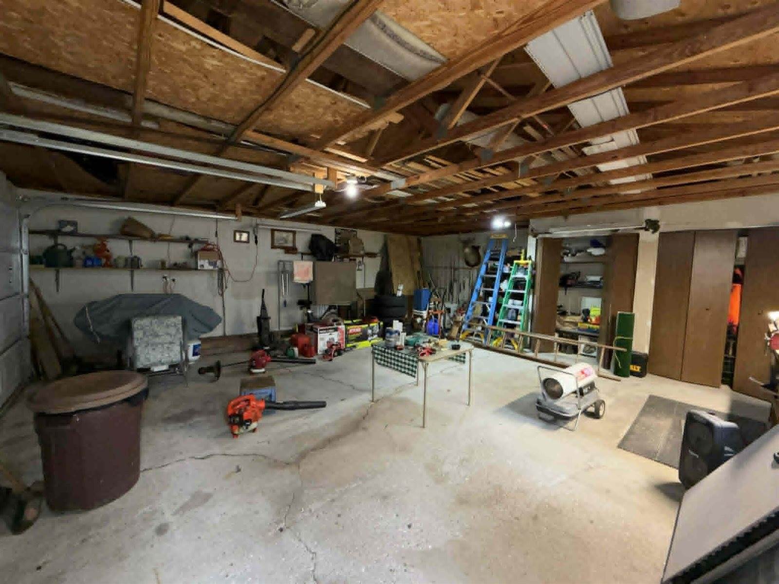 110 Vegas Court, Prudenville, MI 48651