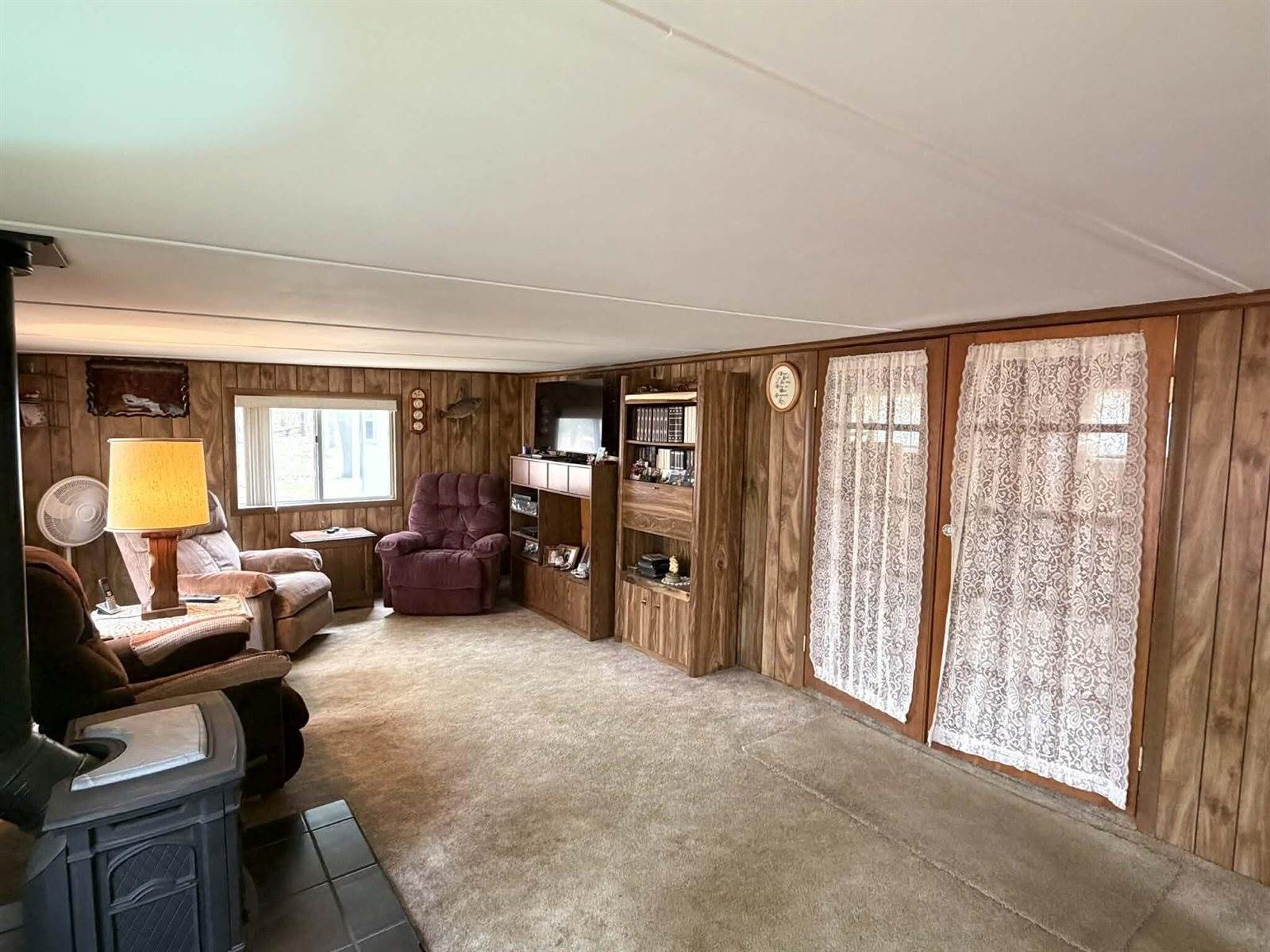 110 Vegas Court, Prudenville, MI 48651