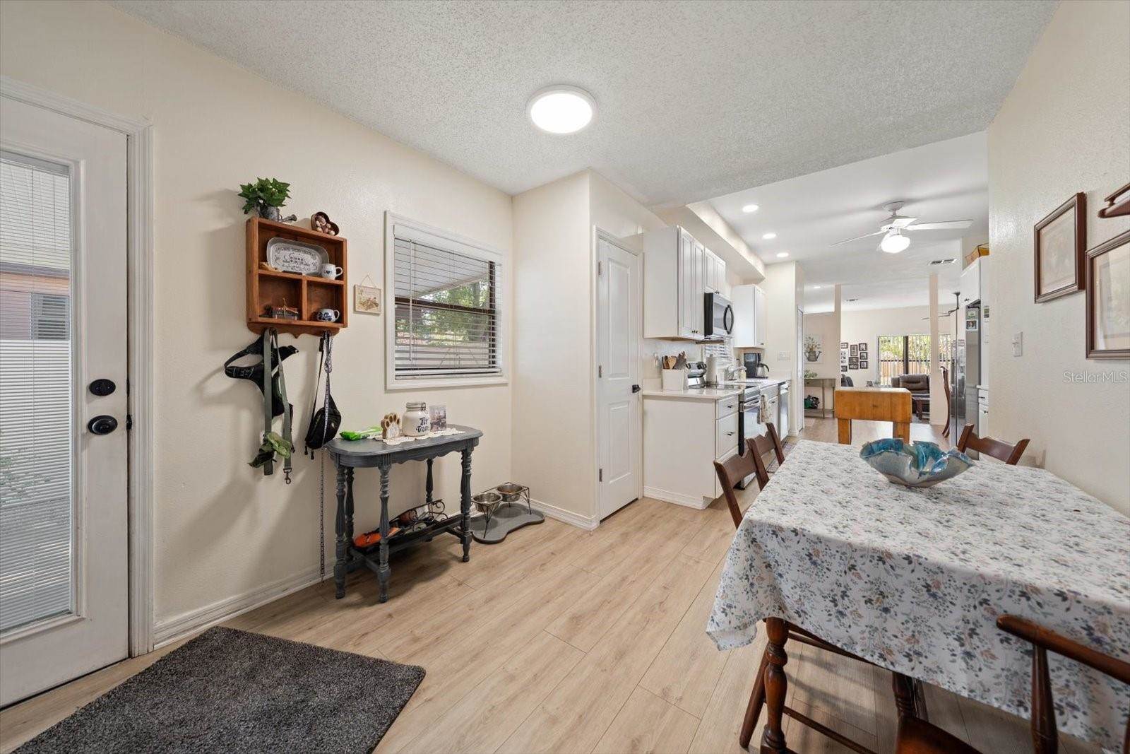 3290 70TH Avenue North, Saint Petersburg, FL 33702
