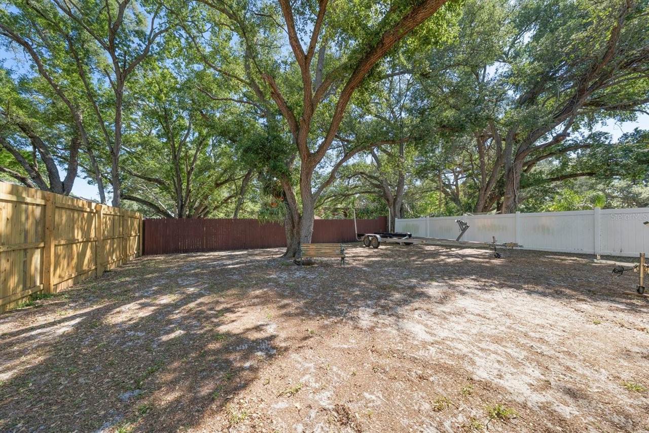 3290 70TH Avenue North, Saint Petersburg, FL 33702