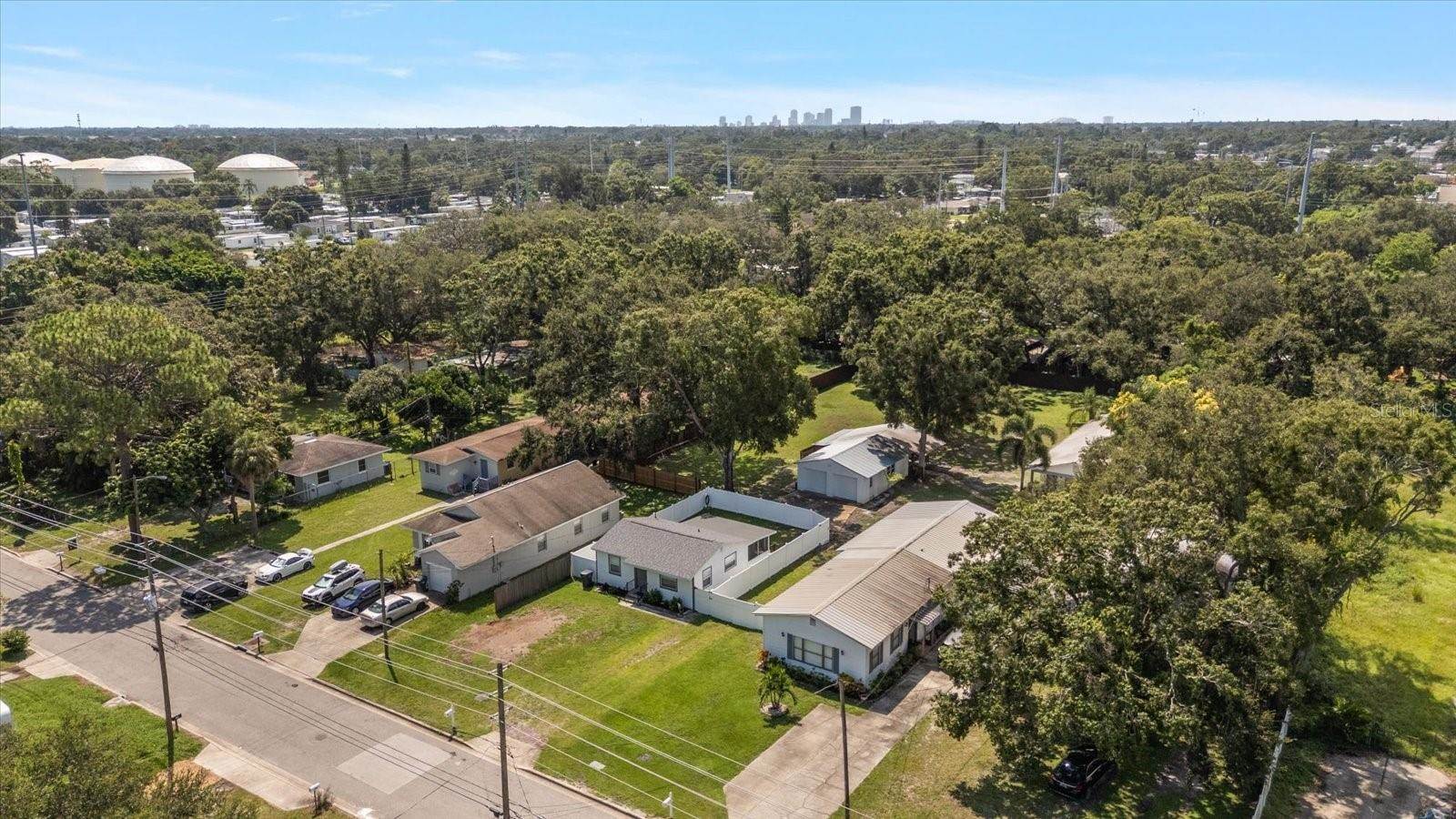 3290 70TH Avenue North, Saint Petersburg, FL 33702