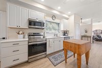 3290 70TH Avenue North, Saint Petersburg, FL 33702
