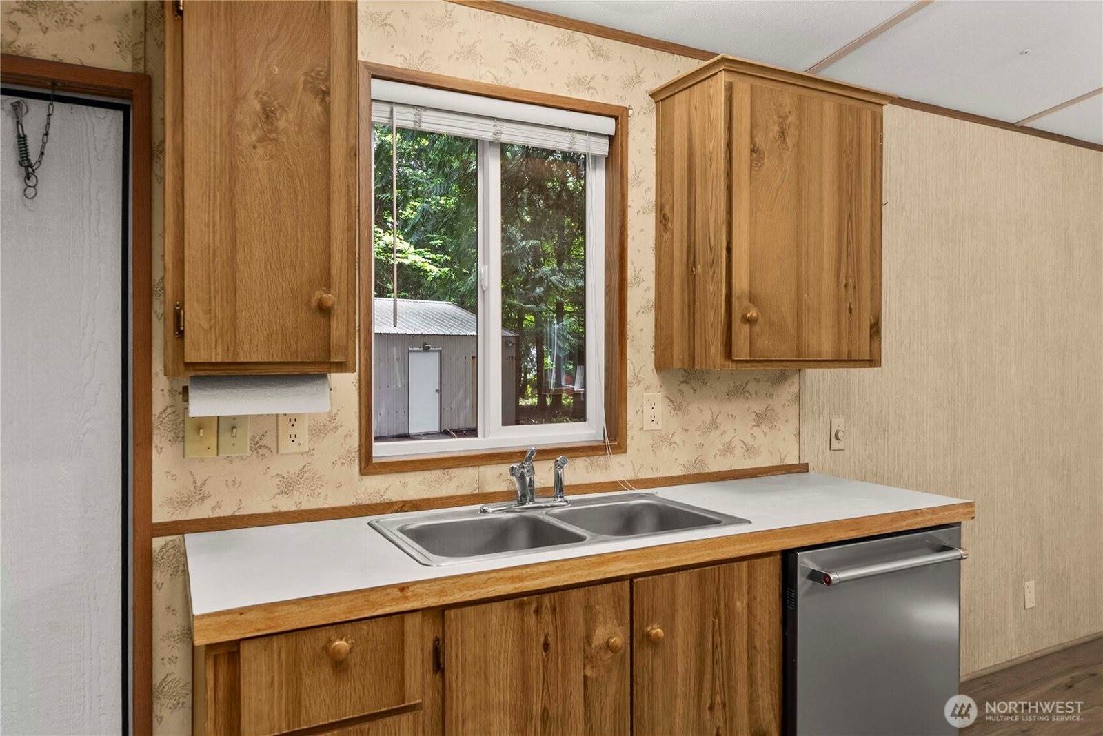 2079 Greenbriar Lane, Camano Island, WA 98282