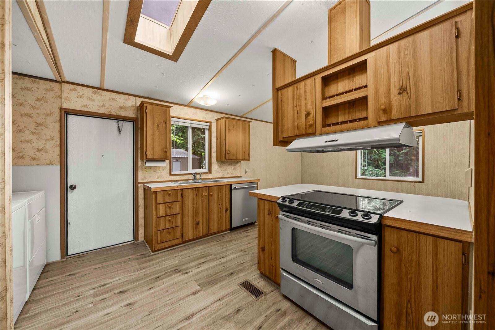 2079 Greenbriar Lane, Camano Island, WA 98282
