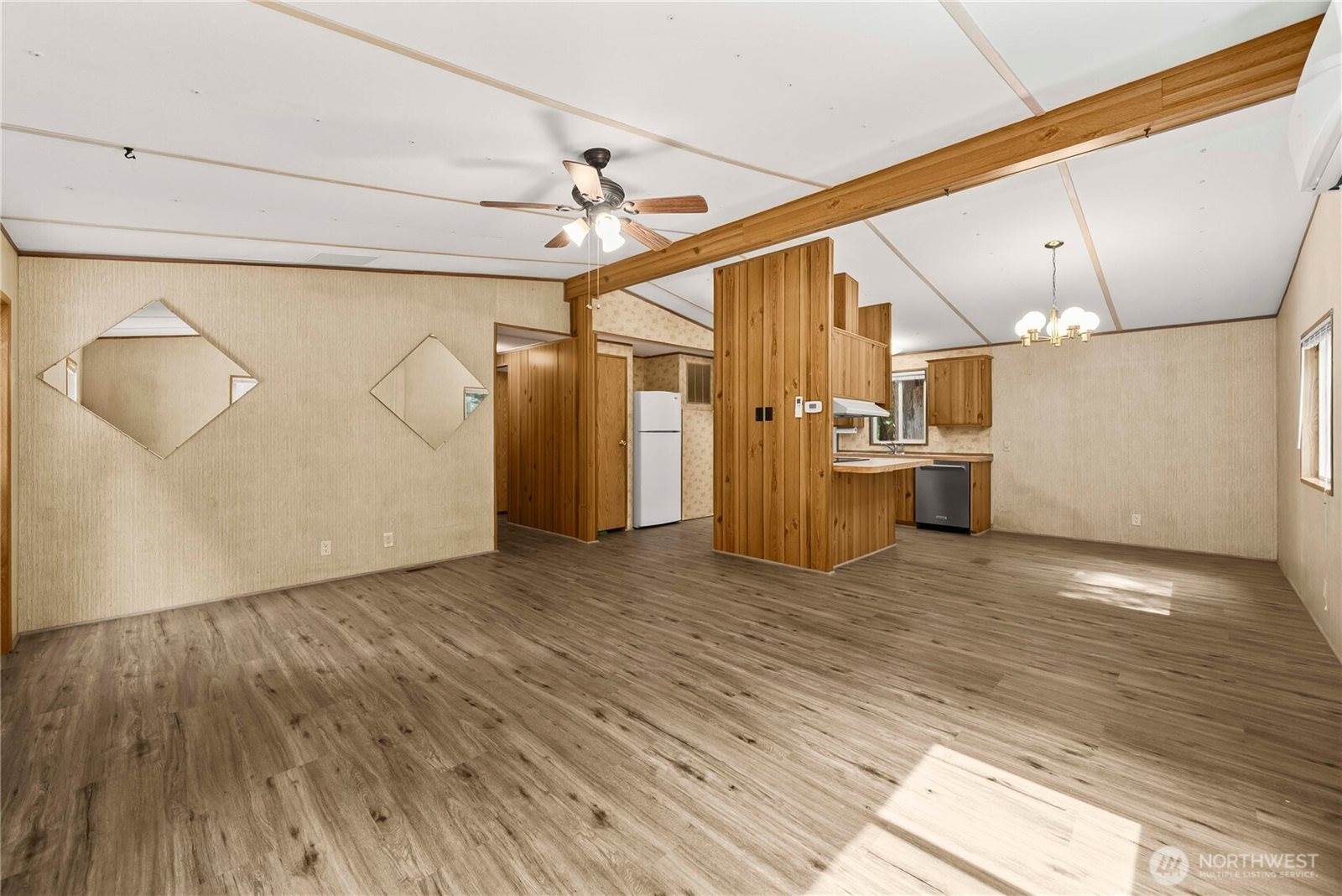 2079 Greenbriar Lane, Camano Island, WA 98282