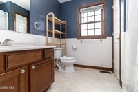 1702 Spring Forest Drive, Oregon, OH 43616