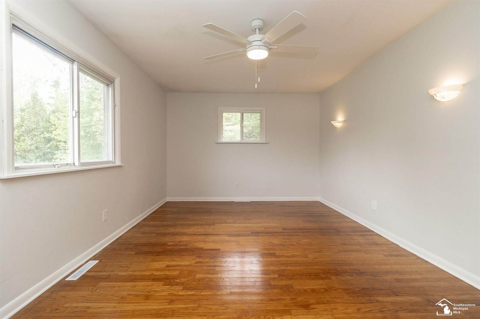11000 Summerfield Road, Temperance, MI 48182