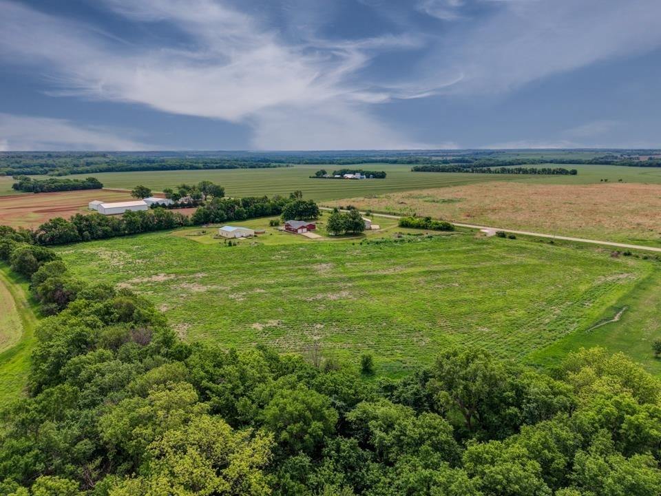 212th, Winfield, KS 67156