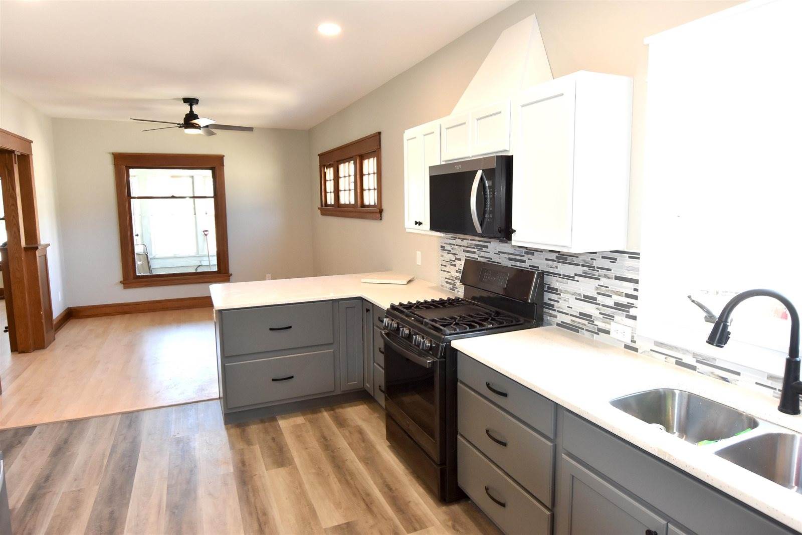 212 South Main, Lake Mills, WI 53551