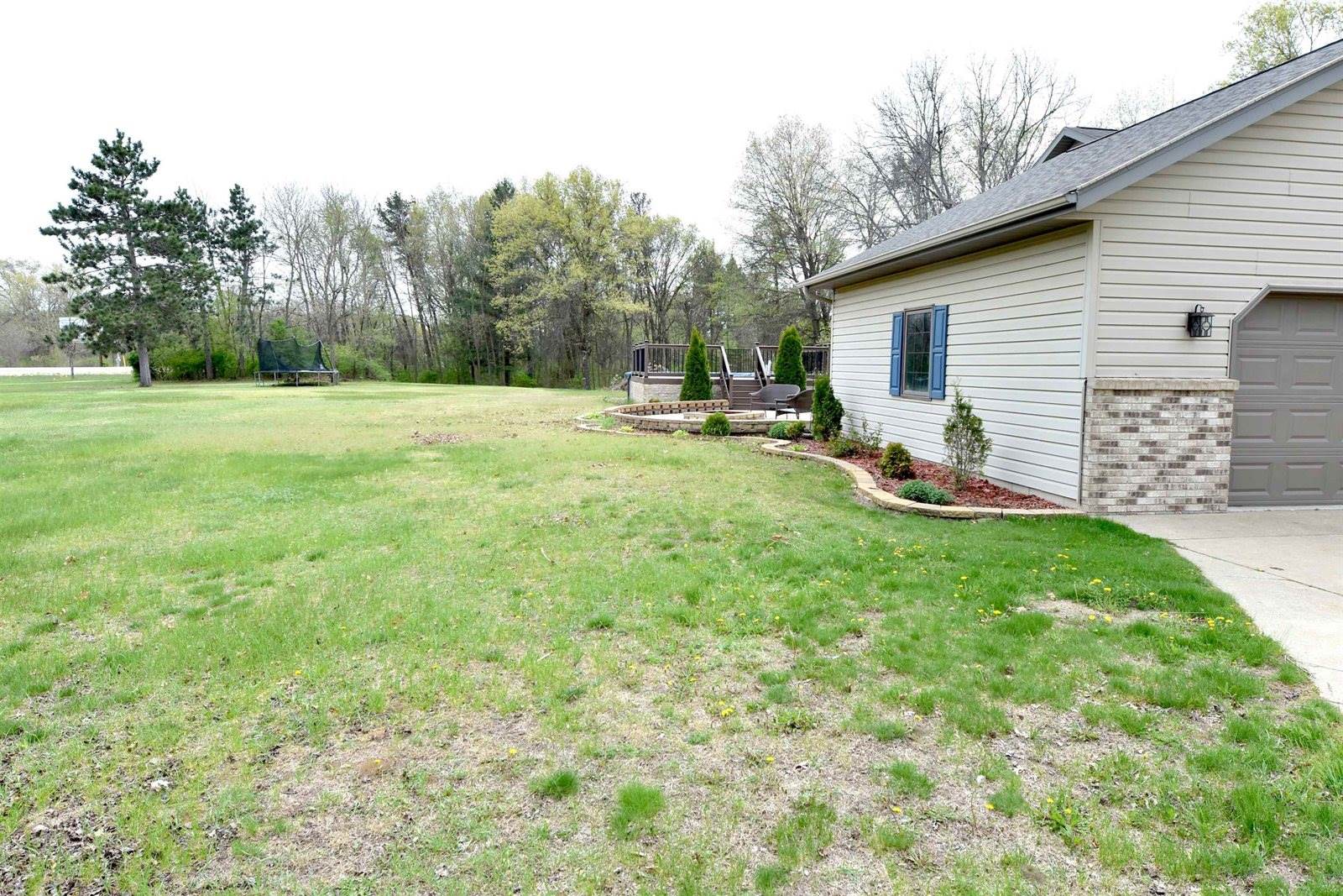 1609 Burch Circle, Necedah, WI 54646