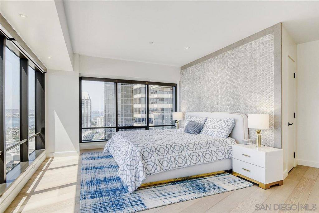 200 Harbor Drive, #2602, San Diego, CA 92101