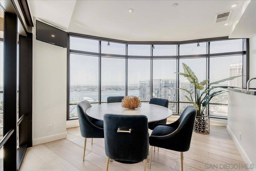 200 Harbor Drive, #2602, San Diego, CA 92101