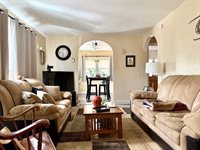 11 E Main St, Lucas, OH 44843
