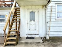 11 E Main St, Lucas, OH 44843