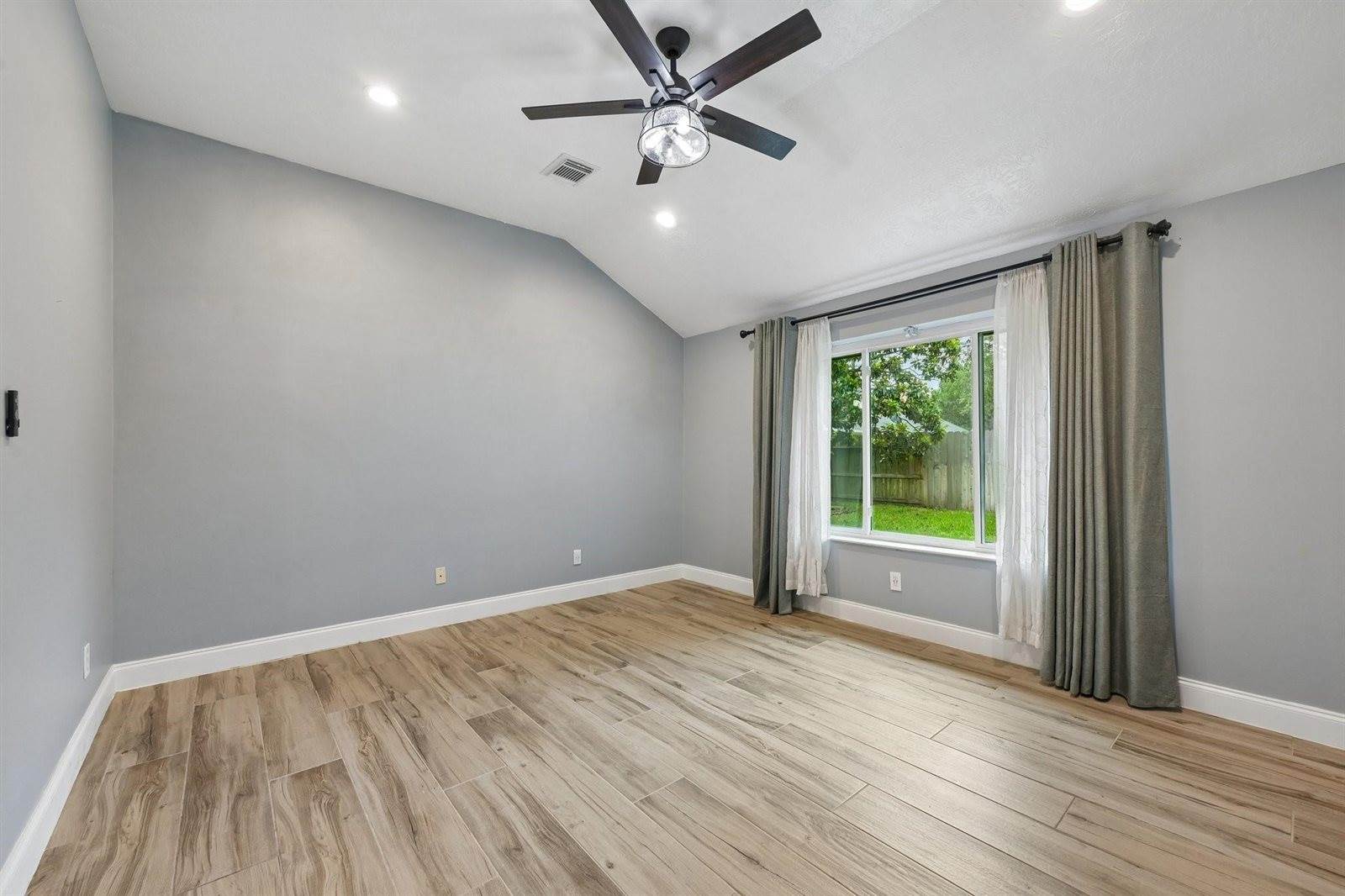 15410 Redbud Berry Way, Cypress, TX 77433