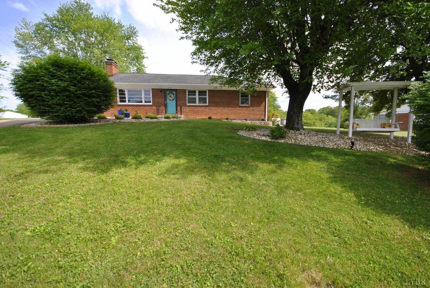 1130 Glenfield Drive, Lynchburg, VA 24502