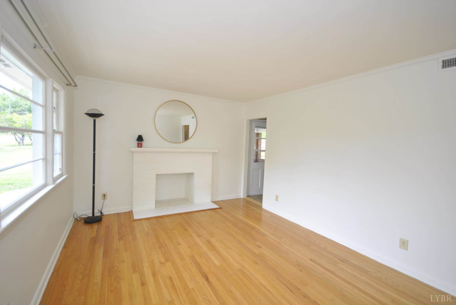 1130 Glenfield Drive, Lynchburg, VA 24502