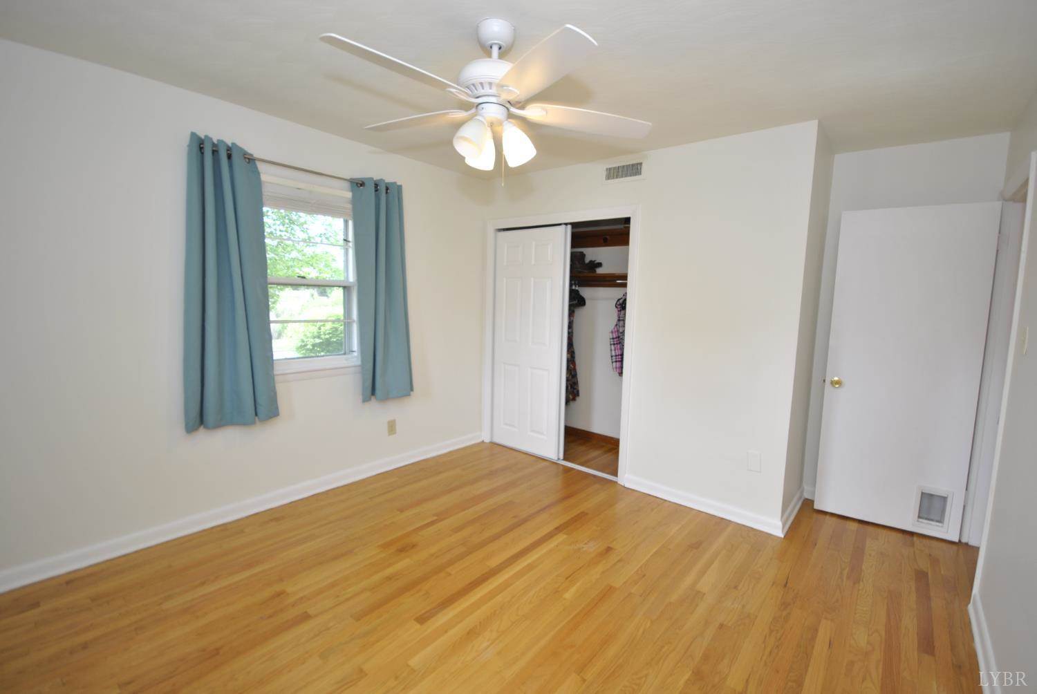 1130 Glenfield Drive, Lynchburg, VA 24502