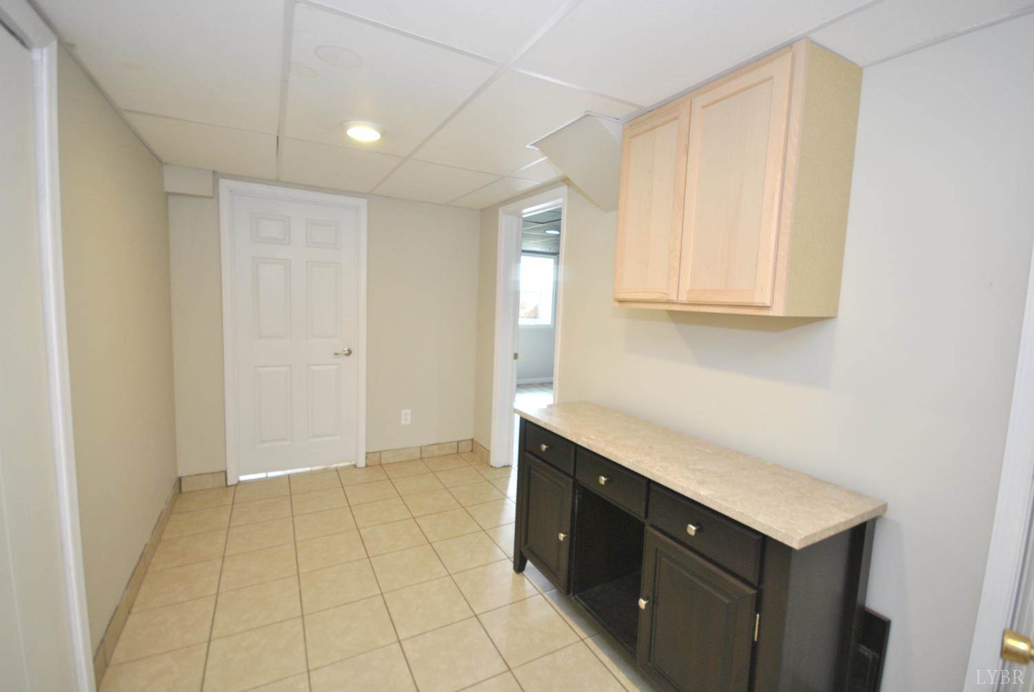 1130 Glenfield Drive, Lynchburg, VA 24502