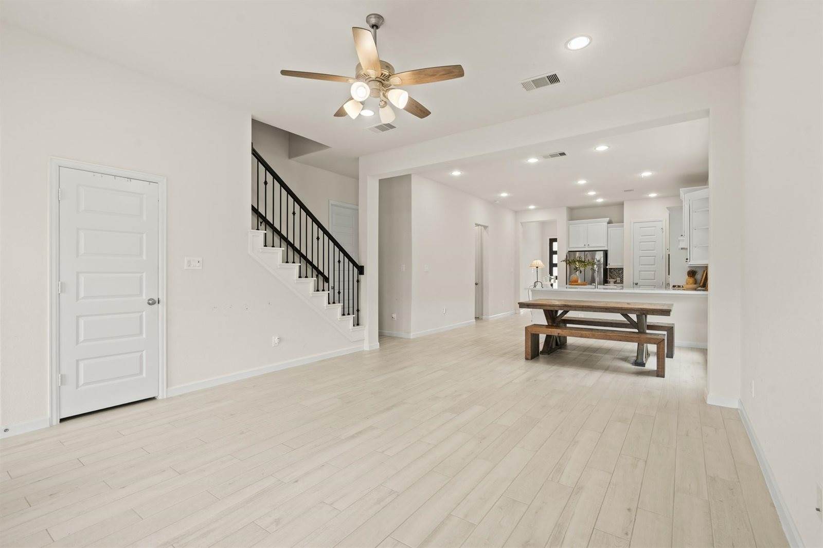 142 Amaranth Way, Richmond, TX 77406