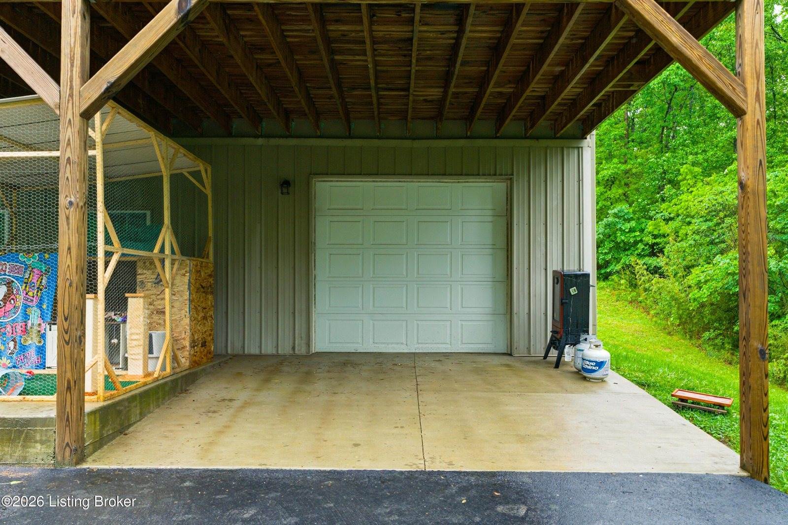 343 Pipeline Rd, Elizabethtown, KY 42701