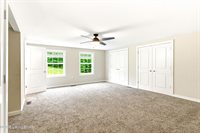 343 Pipeline Rd, Elizabethtown, KY 42701