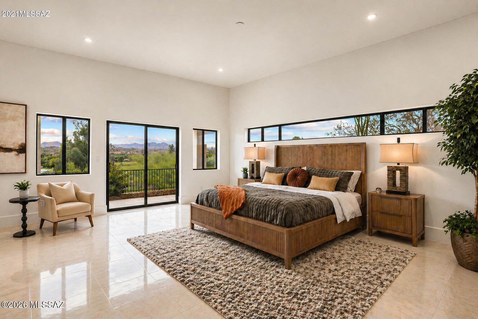 295 West Valle Del Oro Road, Oro Valley, AZ 85737