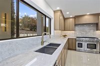 295 West Valle Del Oro Road, Oro Valley, AZ 85737