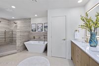 295 West Valle Del Oro Road, Oro Valley, AZ 85737