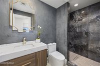 295 West Valle Del Oro Road, Oro Valley, AZ 85737