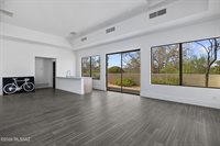 295 West Valle Del Oro Road, Oro Valley, AZ 85737
